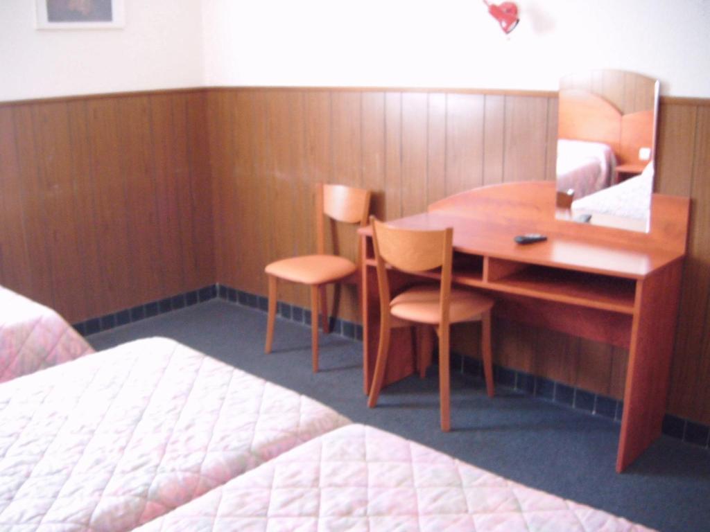 Hotel Central Lurdy Pokoj fotografie